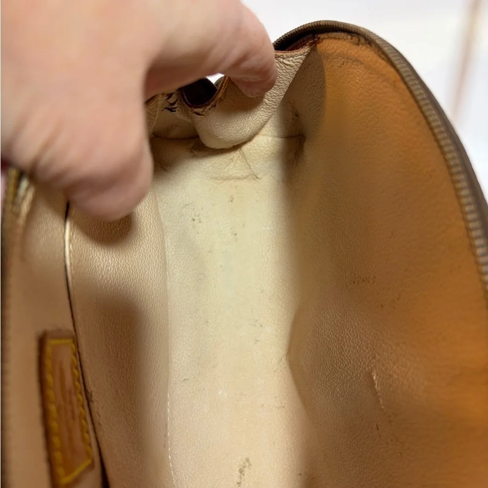 Louis Vuitton Monogram Large size Cosmetic Case in Brown and Gold